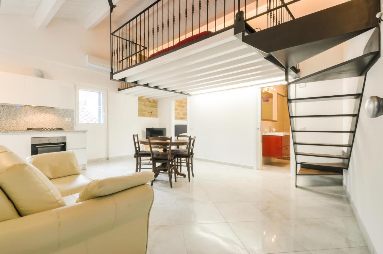 Loft In The Old Town Apartment อาลเกโร ภายนอก รูปภาพ